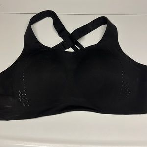Lululemon sports bra 38DD